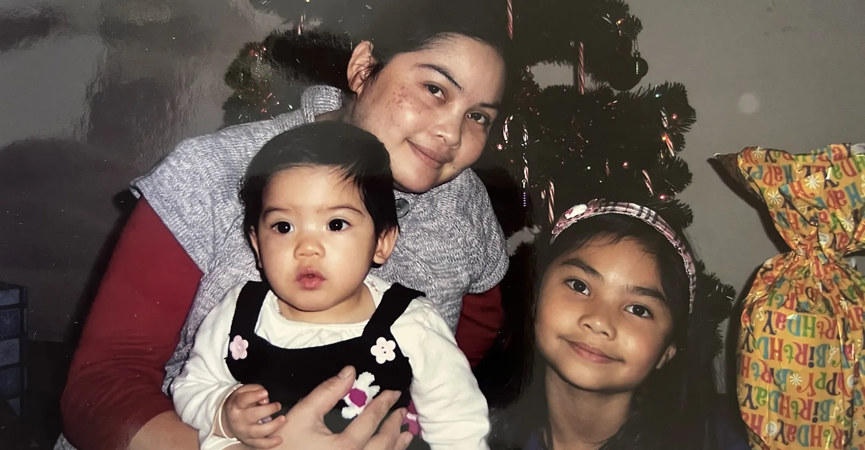 Amanda and her mom and sister