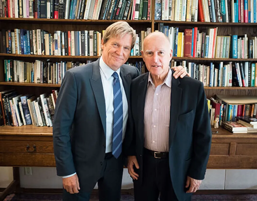 L-R: Academy Award-winning actor and No Kid Hungry spokesperson Jeff Bridges, Governor Jerry Brown; Credit: John Decker for No Kid Hungry