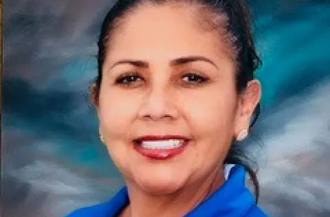 Woman smiling to camera